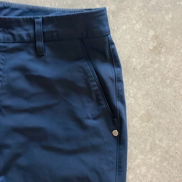 Vuori Men’s Meta Short. Color Navy. Size 30, 8.5" inseam. - Picture 2 of 7